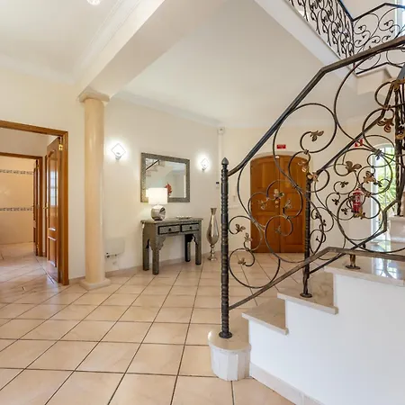 Villa Quinta Laranjeiras By Algarve Holidays