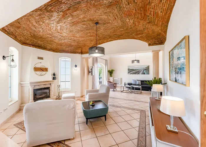 ヴィラ Quinta Laranjeiras ボリケイメ