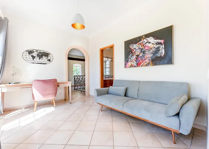 Quinta Laranjeiras Villa *