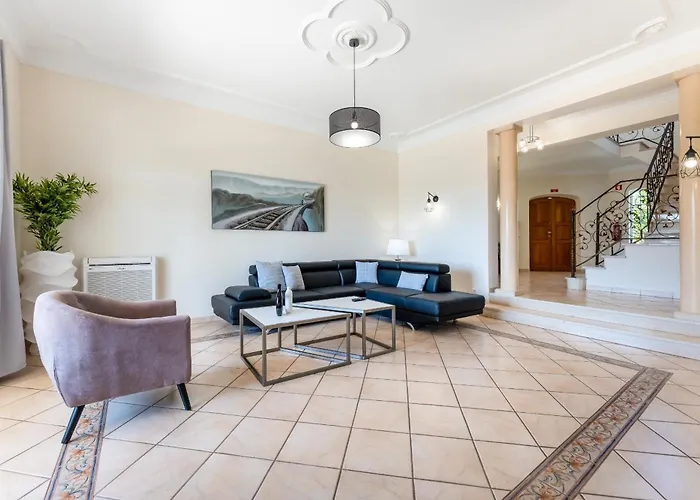 Villa Quinta Laranjeiras