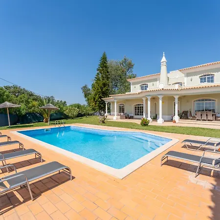 빌라 Quinta Laranjeiras